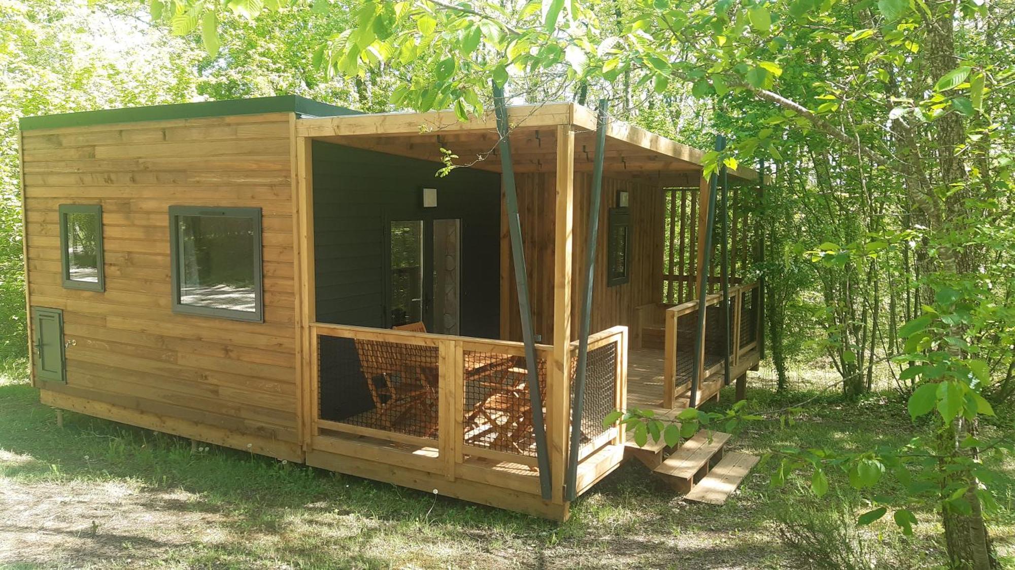La Clairiere - Ecolieu De Vacances Lamothe-Fenelon Kültér fotó