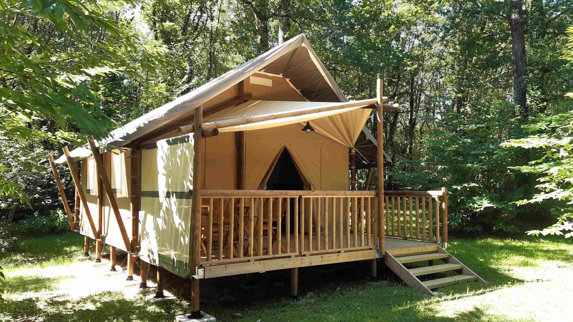 La Clairiere - Ecolieu De Vacances Lamothe-Fenelon Kültér fotó